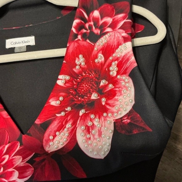 Calvin Klein black & red flower prints size 8‎ - Picture 6 of 9